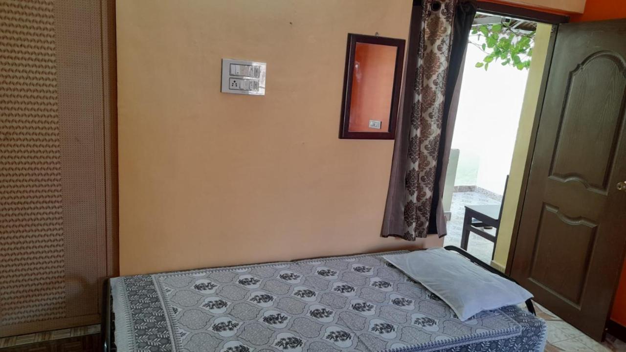 Villa Umar Homestay Puducherry Exterior foto